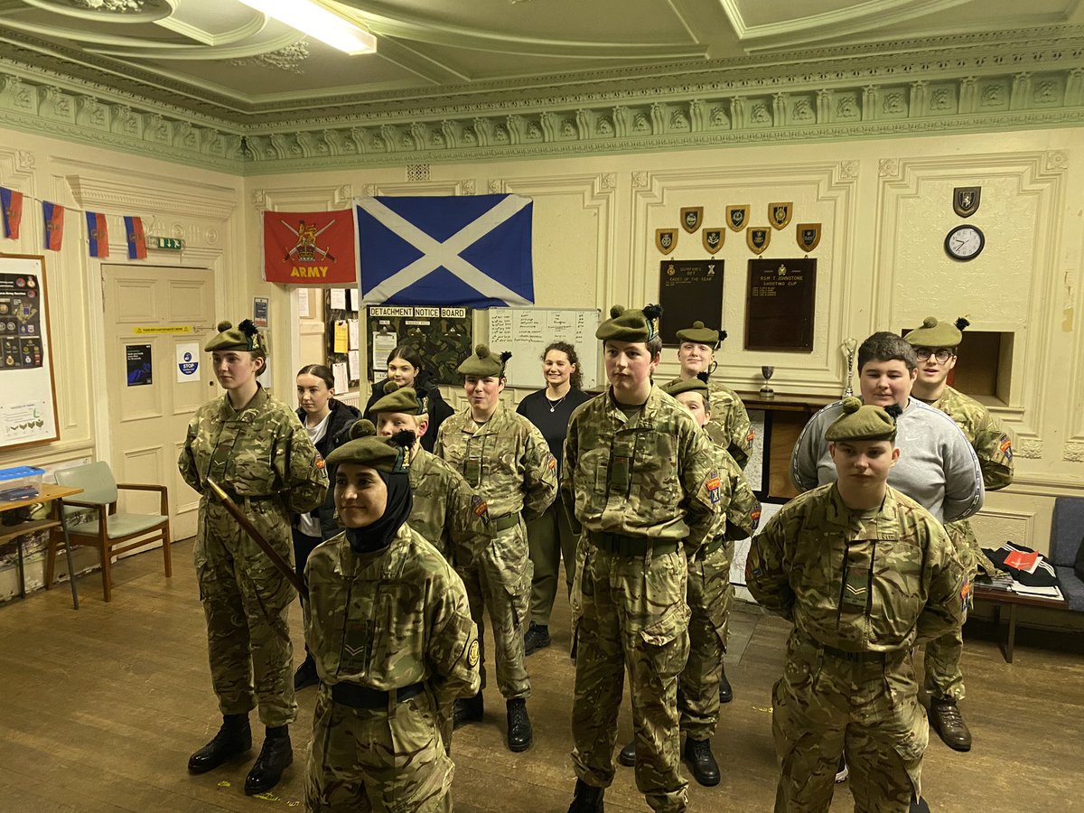 DumfriesD's tweet photo. Great turnout tonight! 🎊 Welcoming new recruits to detachment with icebreakers! https://t.co/mdXgHvkag5