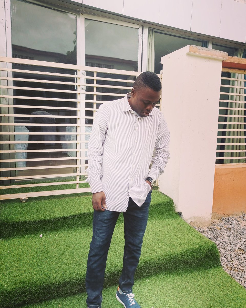 _BL3NZ_'s tweet photo. @Naija_PR https://t.co/gay4Ex6SOn
