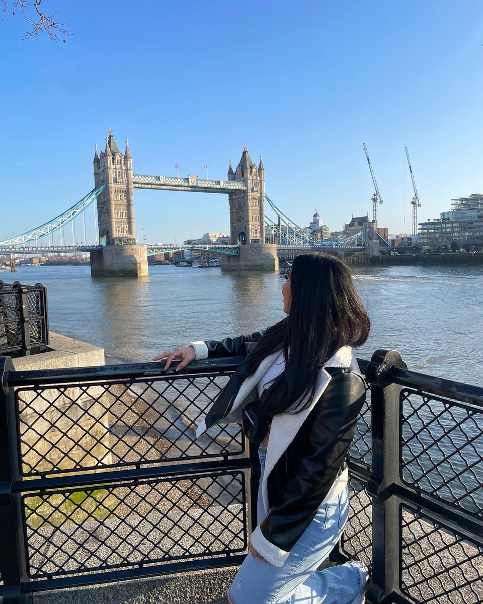 💂🏼‍♀️🇬🇧❤️