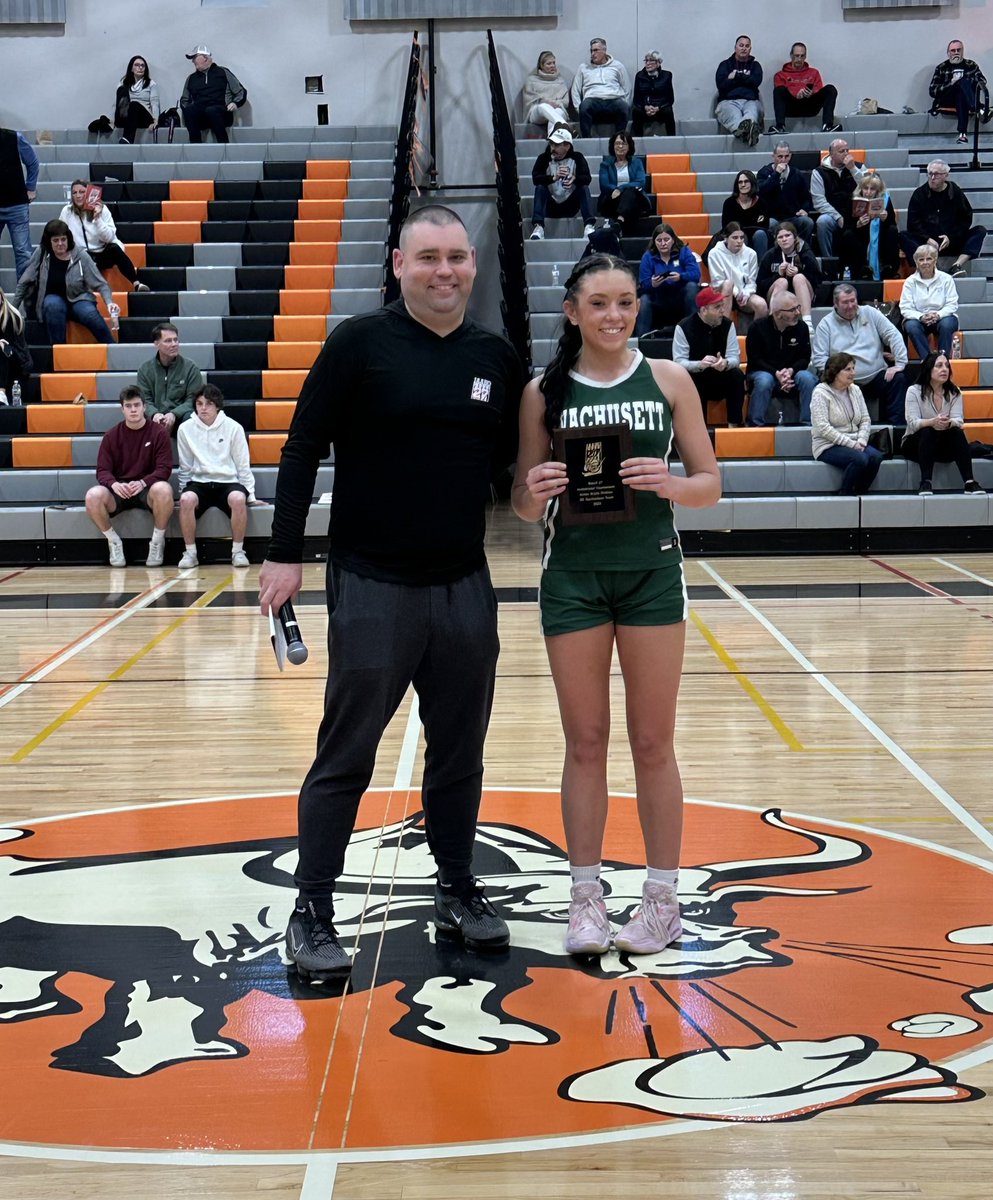 TrevorHass's tweet photo. Walpole girls’ basketball: @IAABO27 tourney champs

Brooke Walonis and Izzy Adams named to the all-tourney team, along with Wachusett’s Mary Gibbons @GlobeSchools @WalpoleGBBALL @WalpoleAD @DPW40 @CoachOx1 @BrookeWalonis @izzyadams33 @mary_gibbons13 https://t.co/wYw5Lerkoa
