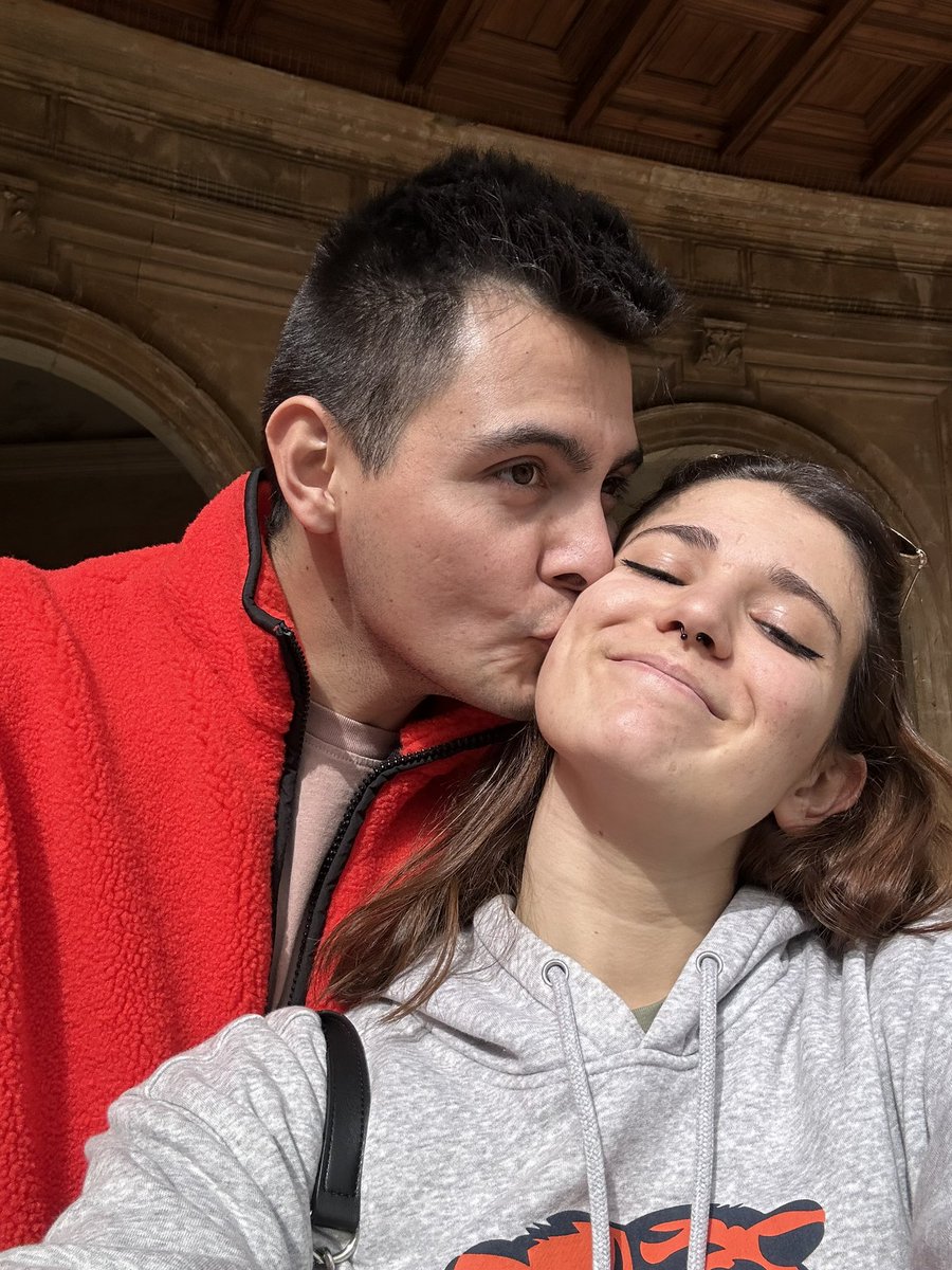 lizzmaroccoo's tweet photo. Granada y él 🫶🏼 https://t.co/q5JuRMHZ4B