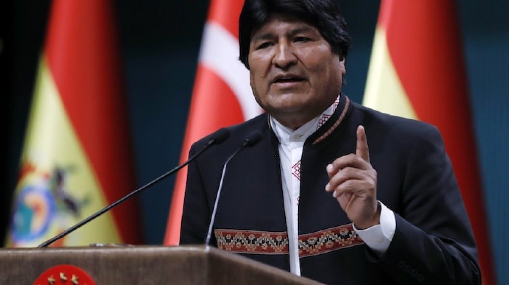 upholdreality's tweet photo. EVO MORALES: "The USA, the only country in the world that murdered hundreds of thousands of civilians with atomic bombs in Hiroshima and Nagasaki, author of Operation Condor, of assassinations, interventions and coups d'état throughout the world, has no morals to accuse Russia of 'crimes against humanity'.

The free peoples of the world denounce that the US lies and politically accuses countries that do not submit to its policies of plundering natural resources, in order to justify its armament interventionism with NATO."