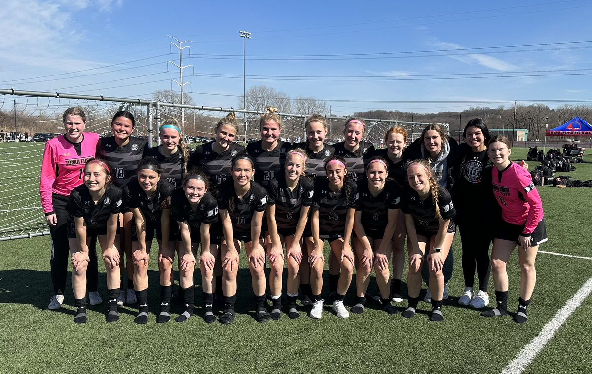 TonkaFusionMN's tweet photo. Proud of our ‘06s for picking up 4 points on the weekend against some very strong competition in STL! Safe travels, all! 

#ForEachOther https://t.co/6A7xct0pek
