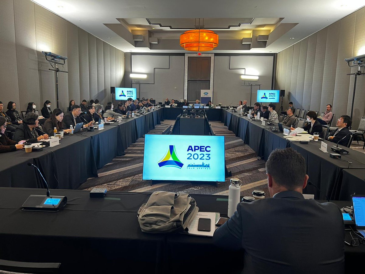 azulitasalim_'s tweet photo. APEC SOM1 for 2023 has concluded with Malaysia affirming  commitment together with other member economies to ensure Sustainable Food Security for all.  Among others, main agenda is transforming agriculture via technology, smart farming without forgetting science is way to go. Tq. https://t.co/QBicvZtQaw