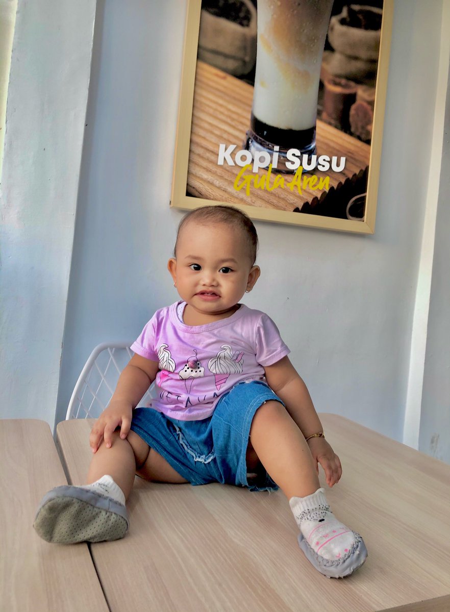 kafitdr's tweet photo. Gak kerasa umur lyla udah hampir 1thn 😇 https://t.co/LWT1gwN0E4