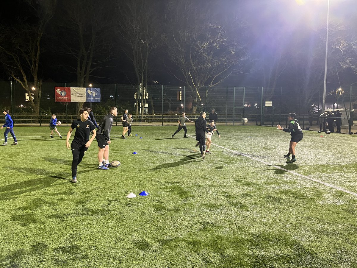 rich_tinker's tweet photo. @HeworthRugby U14s coaches still in Toulouse… no problem thanks to @Leatt90 @bailey_antrobus @conorfitz9813 @YorkRLFC @yorkrlfcfound Great session for the lads who showed great skill, respect and hard work #RiseUp #FutureYorkKnights https://t.co/lcik3XUxBc
