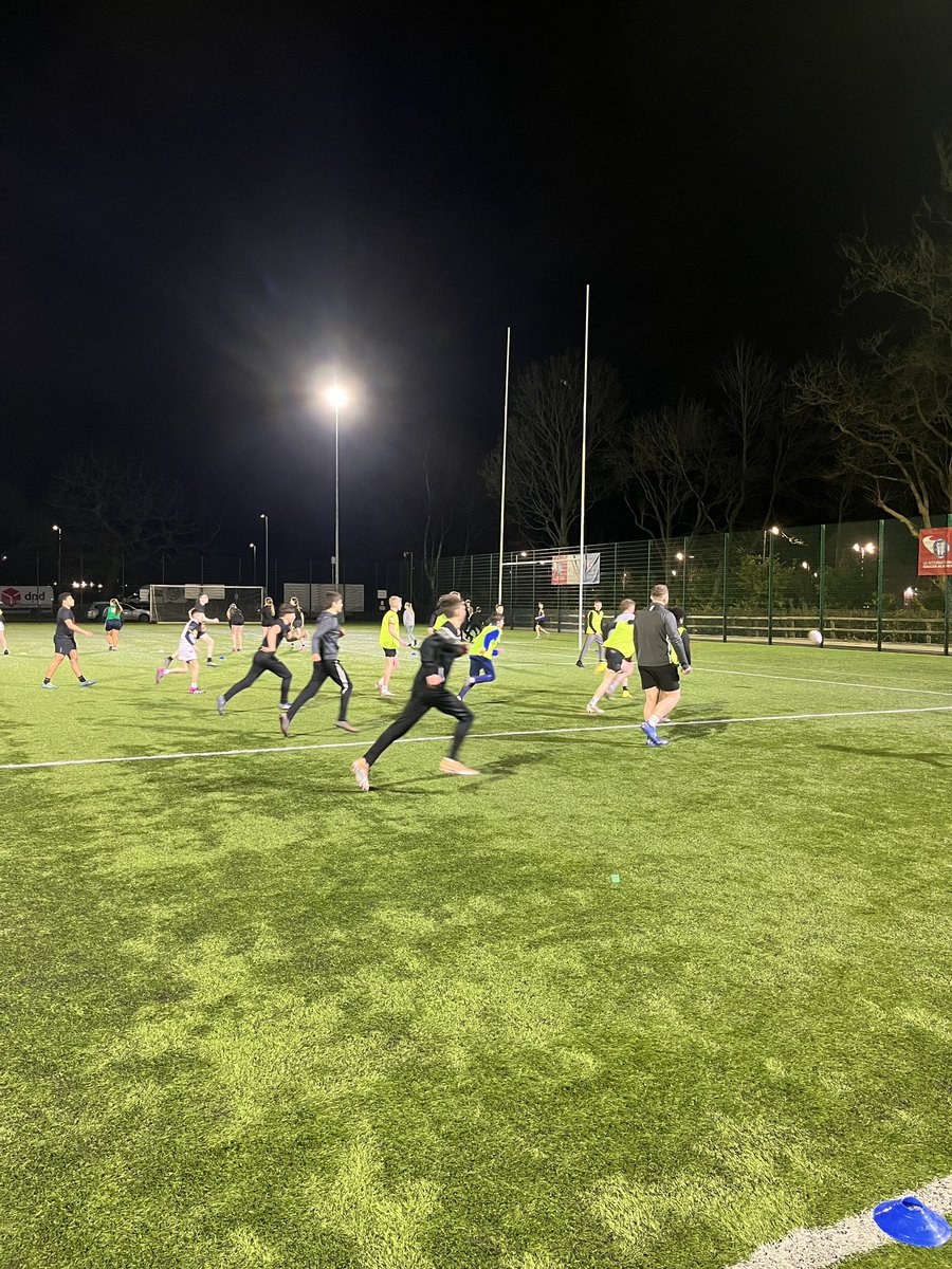 rich_tinker's tweet photo. @HeworthRugby U14s coaches still in Toulouse… no problem thanks to @Leatt90 @bailey_antrobus @conorfitz9813 @YorkRLFC @yorkrlfcfound Great session for the lads who showed great skill, respect and hard work #RiseUp #FutureYorkKnights https://t.co/lcik3XUxBc