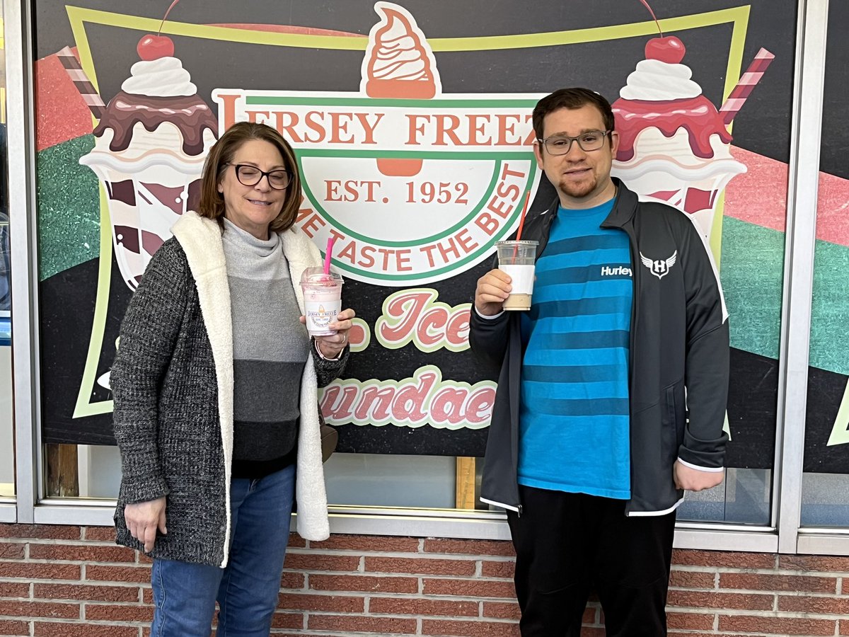 Janine Fabs tweet media