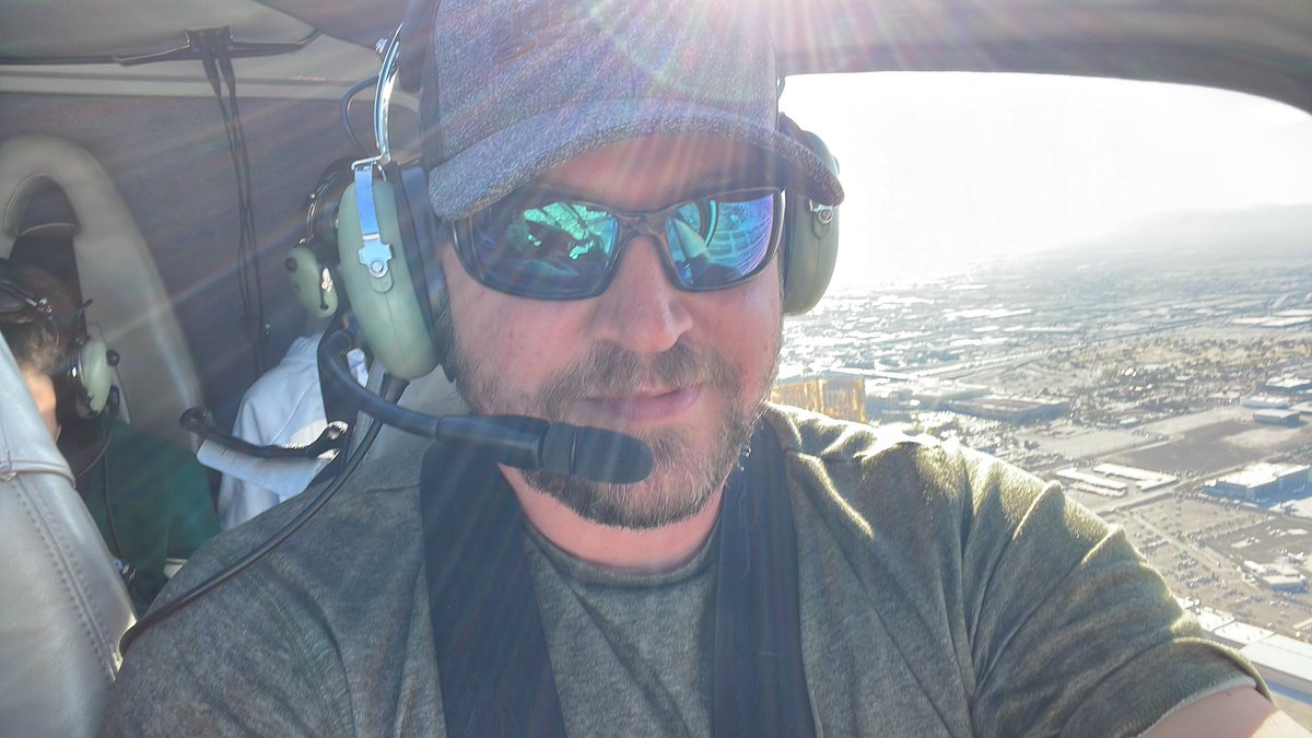 Las Vegas at 1000 ft 🚁