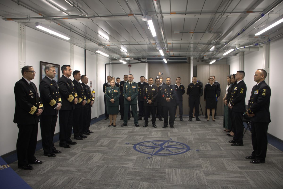 JefeArc's tweet photo. En el edificio Fortaleza se llevó a cabo el relevo del JTC de la @ArmadaColombia, presidida por el señor @COMANDANTE_ARC, cargo que asumió el JTC Jorge Jaime Rivera Peláez. https://t.co/iyXBfSNLFX