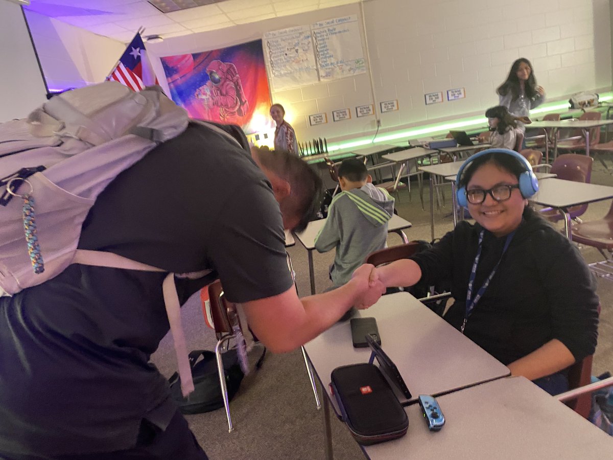Mariah Molina tweet media