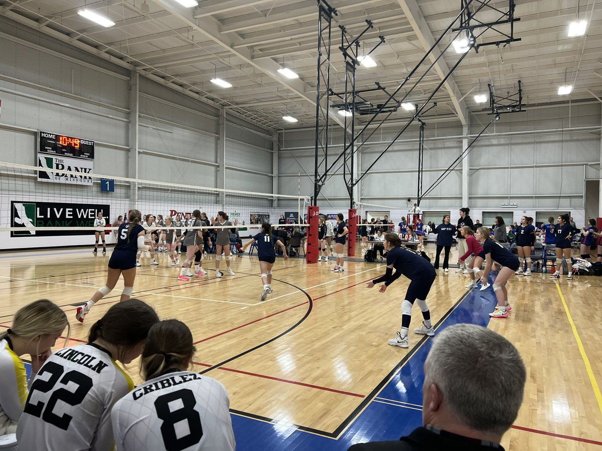 pvbozark's tweet photo. GREAT weekend for 15-1s and they bring by home 3rd from the Sportsplex Blast President's Day Challenge #MidMO #performancefamily https://t.co/vdfenaTHD8