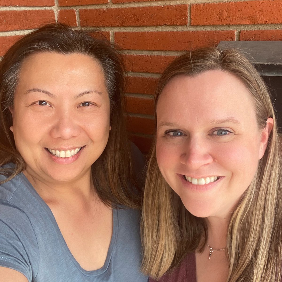 So great catching up with <a href="/amylonghorn/">Amy</a> today! Love ya, friend! 😘 #TexasGirls