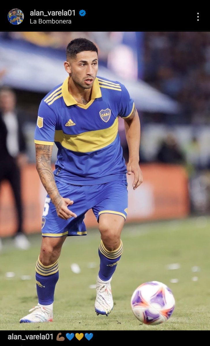 la12tuittera's tweet photo. El 5️⃣ de #Boca. 💙💛💙 https://t.co/oOBdWcLLTz