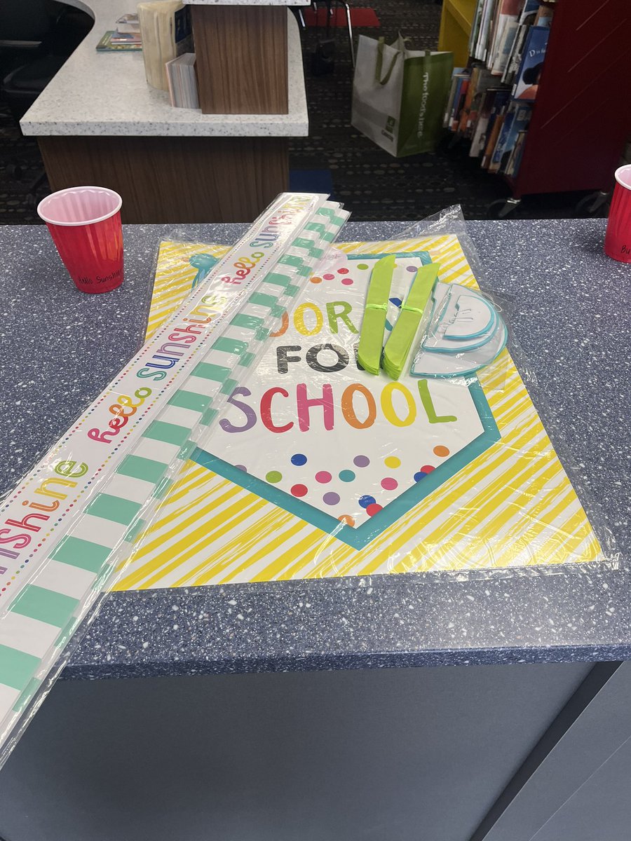 D_R_Schmidt's tweet photo. @SchoolgirlStyle was kind enough to donate many items to share with Ts. Ts were able to give their colleagues notes of appreciate and gratitude, which served as tickets to enter drawings for some amazing sets. Time spent on school culture is always time well spent. https://t.co/2JtWLdxT1z