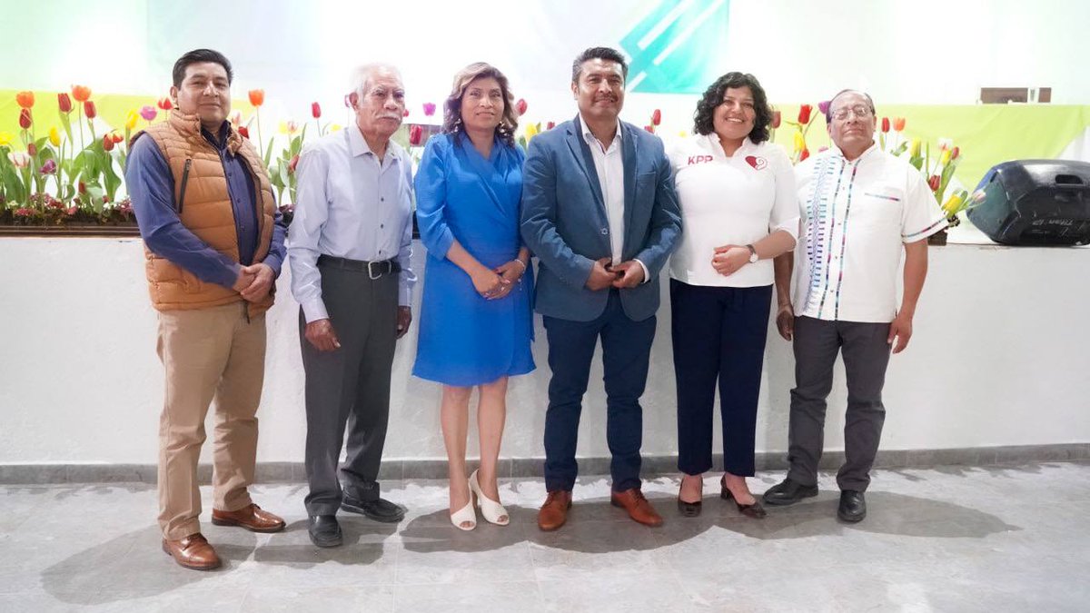 KariPerezPopoca's tweet photo. https://t.co/WHaGk9Zt6L
Acompañamos al presidente #Rogelio #Xinto, a quien reconozco su trabajo en el ejercicio de rendición de cuentas así como al cabildo de la junta auxiliar de #San #Bernardino #Tlaxcalancingo.
#KPP ❤ #InformeDeActividades ❤ #ConUnidadLogramosMas https://t.co/KPNEPHDznJ