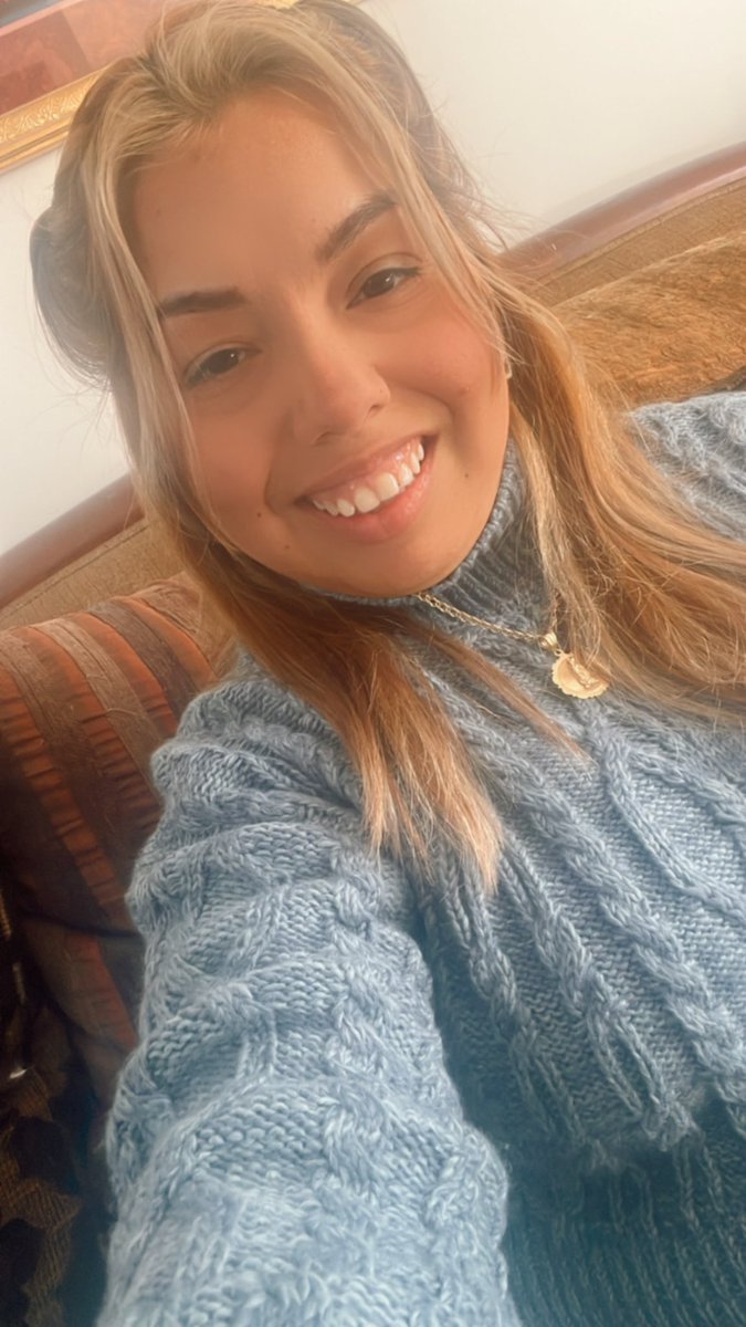LizGLATV's tweet photo. People always ask me Liz how do feel being an American? My answer 

Yes I’m proud of being an American 🇺🇸 because this is a county that has give me the opportunities that no other country does. 🙏🏻🇺🇸❤️🤍💙 God Bless America 🇺🇸 https://t.co/iFZ4fxCyW6