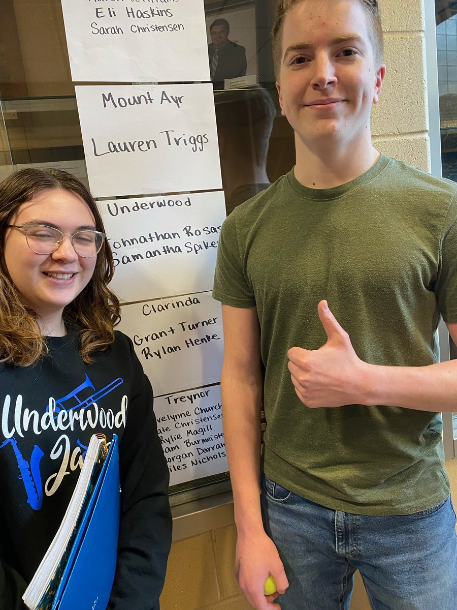 Great job on a great day at SWIBA jazz! Congrats to Samantha Spiker and Jonathan Rosas who received outstanding soloist awards. Also, congrats on outstanding trumpet section! We did not place but we are proud of how far this group has come this year with all the obstacles.