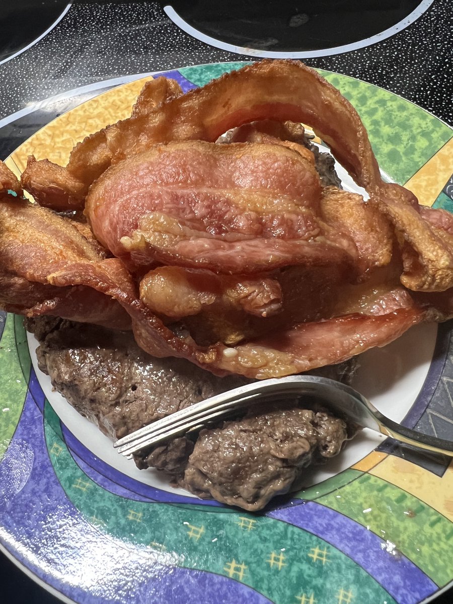 StickmanBleedin's tweet image. #PureGarbage I will stick with nutrition my body can absorb &amp;amp; put to good use!!! 98-99% of meat swallowed is absorbed in the small intestine &amp;amp; is put to use for the health of my body without fail #yes2Meat #thriving #happy #healthy #NotVegan 🥓🥩✌️