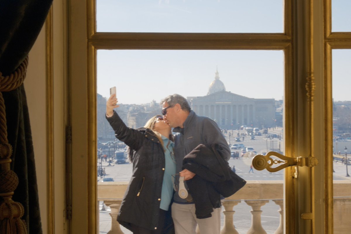 Laura_photoshoot tweet media