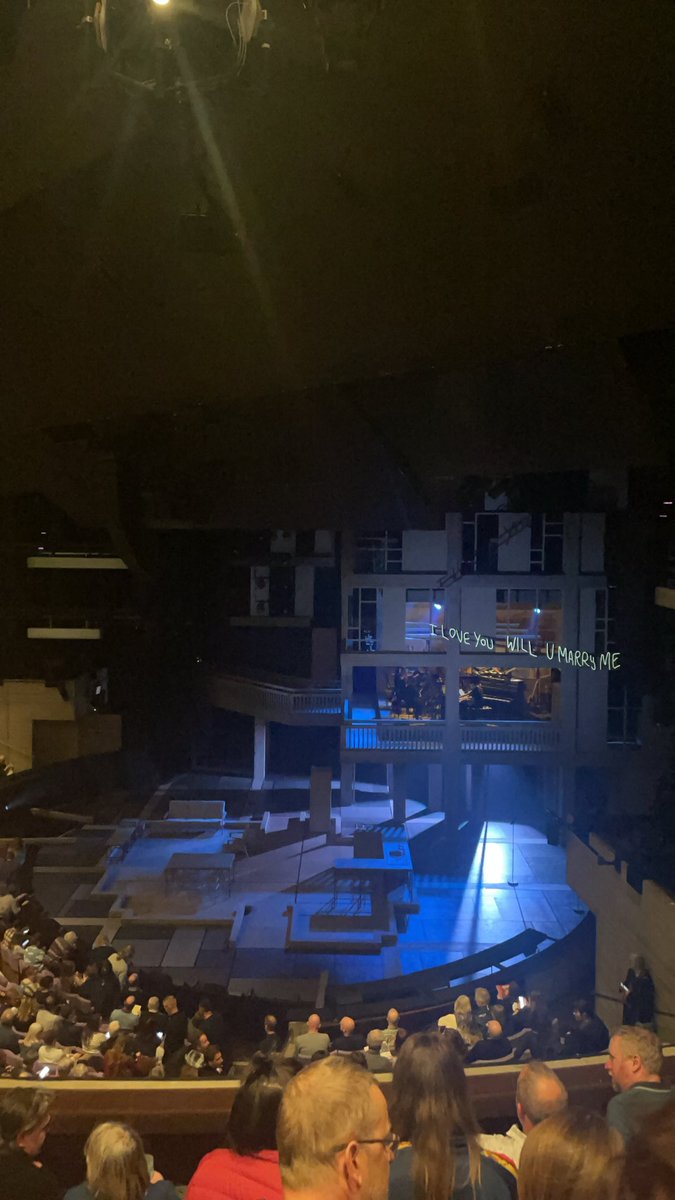 alexanderflah's tweet photo. Wow. Just when I thought I couldn’t miss home any more. What a beautiful piece of art. I couldn’t be any prouder of where I’m from, truly. @NationalTheatre @SkysEdgeMusical https://t.co/B1HYdEjg6P