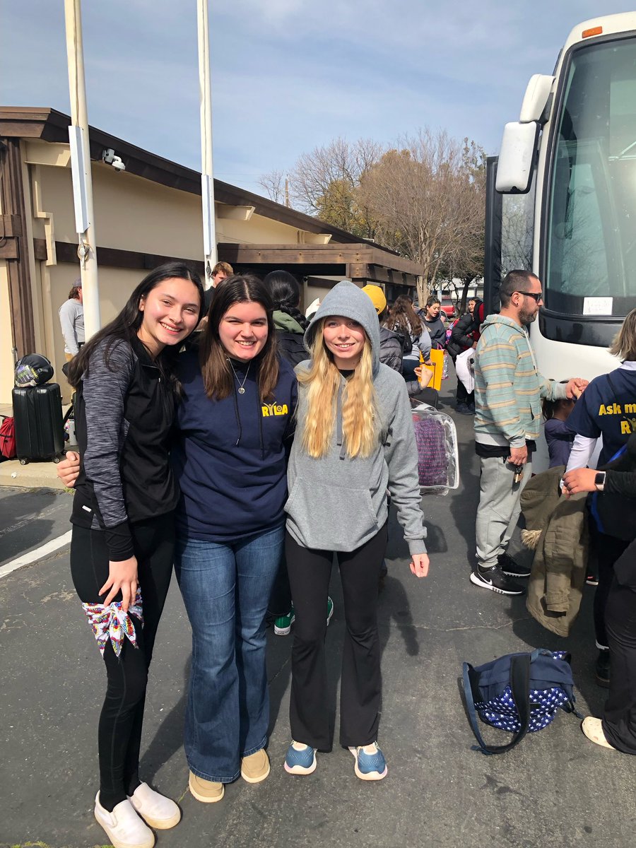 Jenny Medeiros tweet media