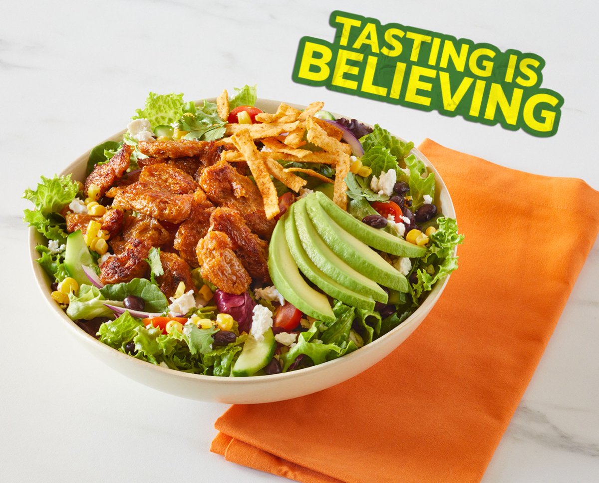 ChknNot's tweet photo. Boring salads be gone with CHKN Not Chicken 💥 Spice up your greens by heading to your nearest Sprouts https://t.co/8UWDDu1Wnn
