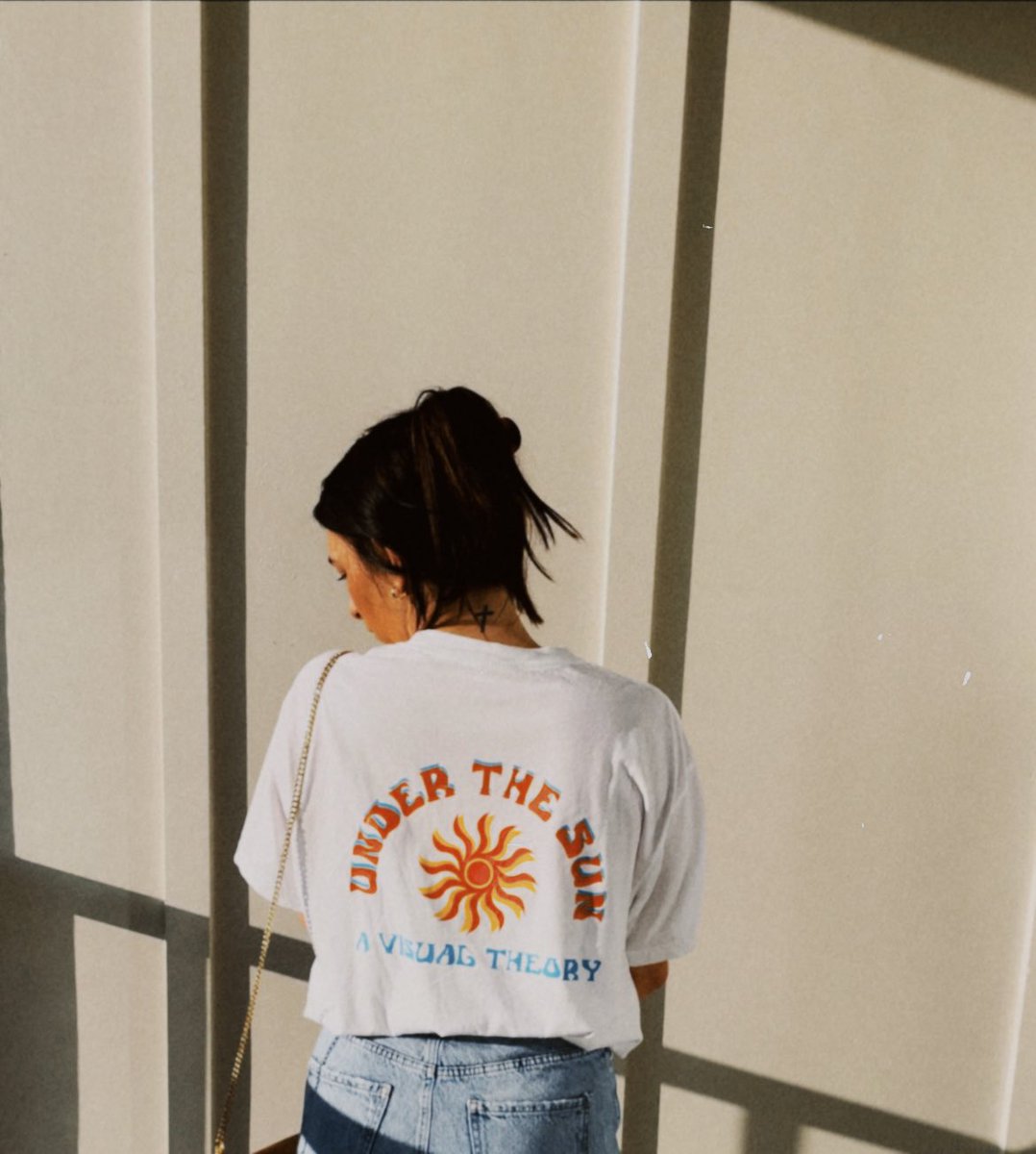 avisualtheory's tweet photo. my favorite place to be🌿☀️ dropping tomorrow @ 12pm est! https://t.co/8axm96qTP8