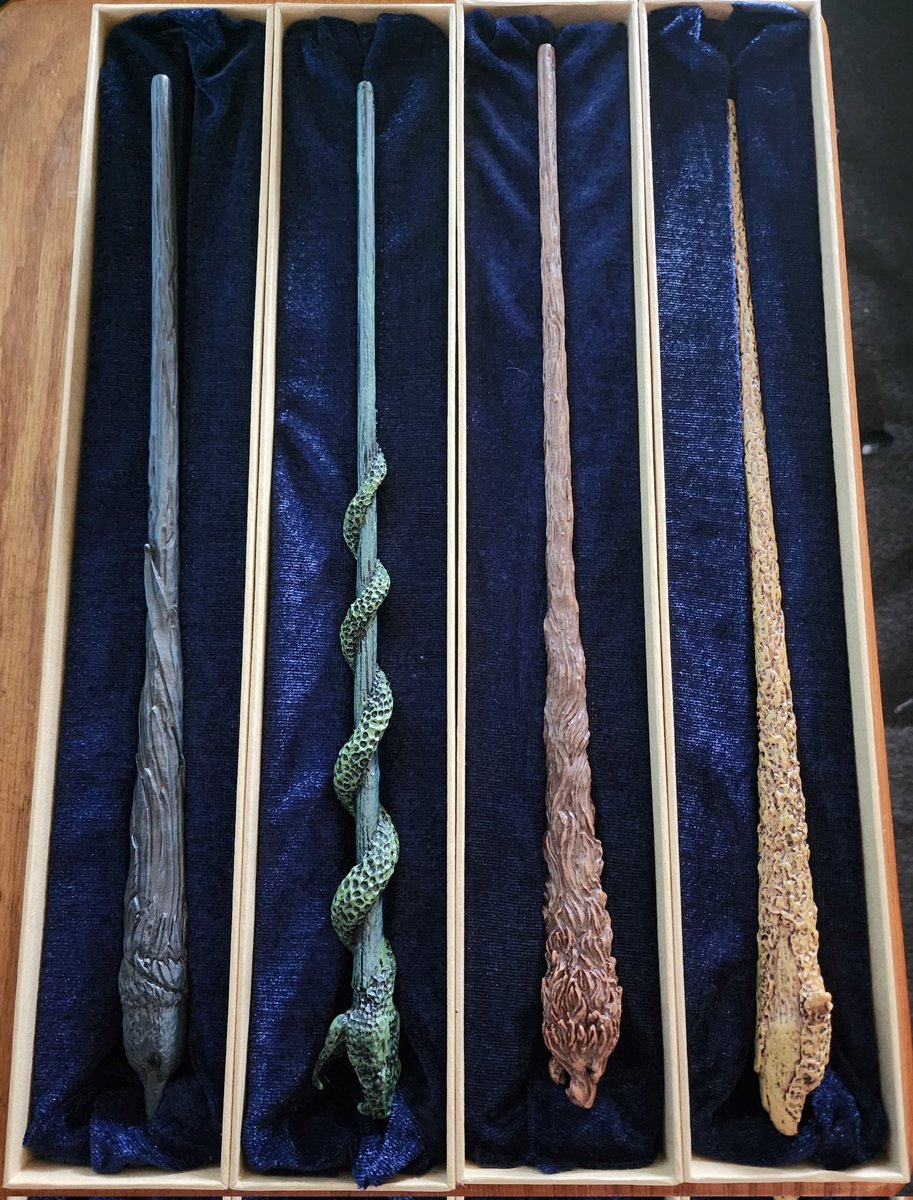 ExperienceRoach's tweet photo. When #HogwartsLegacy turns your flee market #tradersworld into a giant #HarryPotter store! https://t.co/mxk7X08iXP