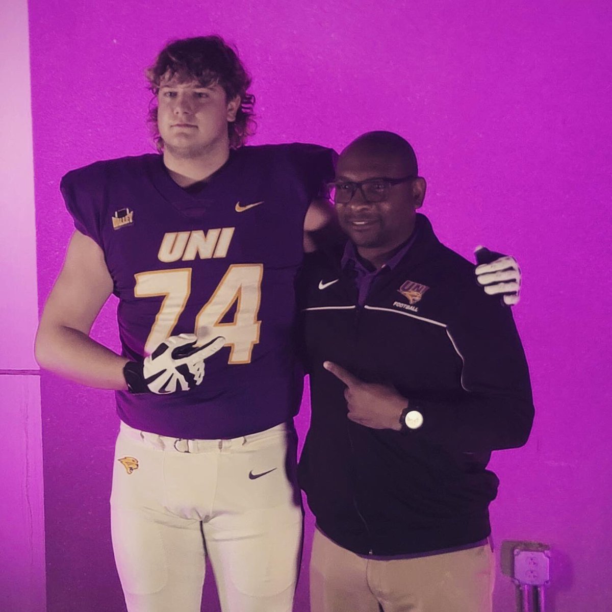 JakeZitek74's tweet photo. Had a great time @UNIFootball, thanks Coach @AtifAustin for the invite! https://t.co/YhTcXuZW6u