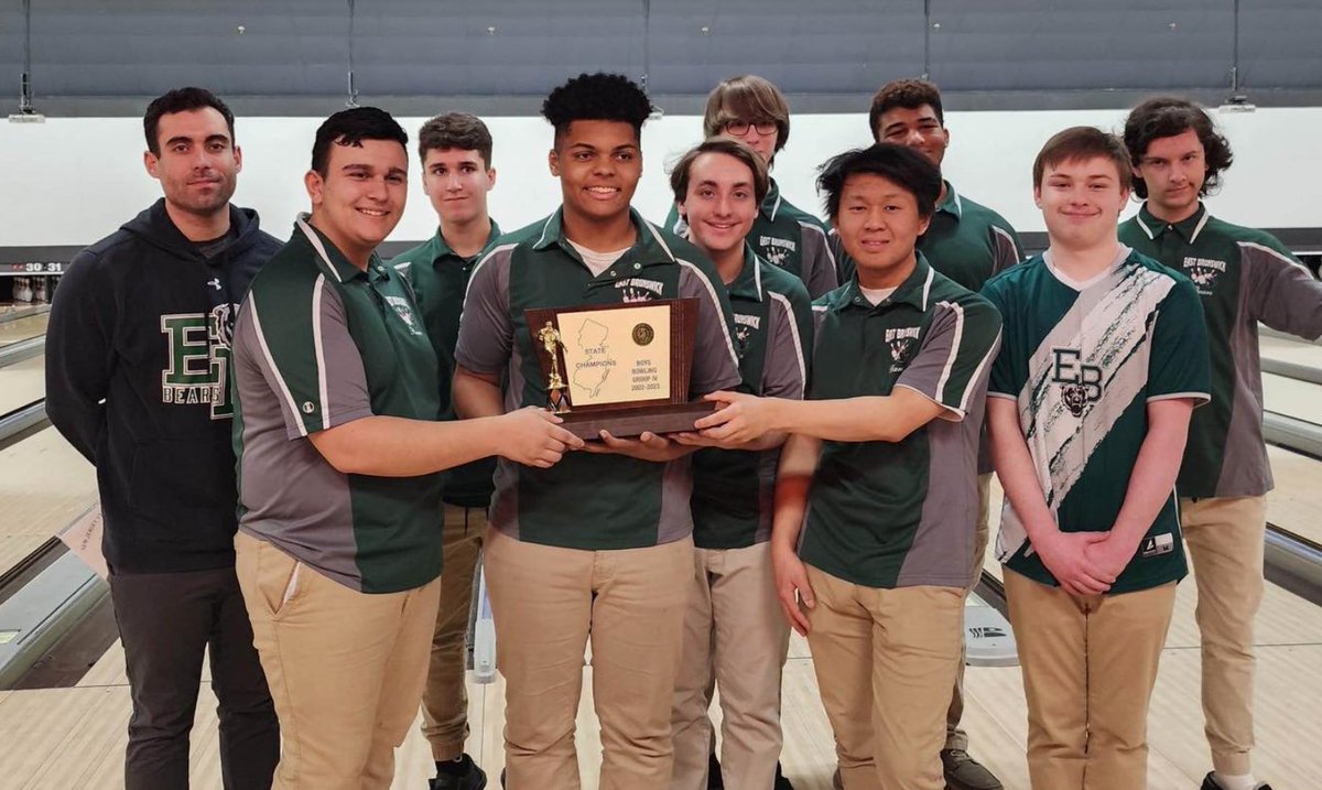 kevintmcevoy's tweet photo. EBHS BOWLING WON NJ STATE GROUP 4 CHAMPIONSHIP TODAY at Bowlero!
#EastBrunswick #EBHS #GoEBBears https://t.co/8CApUchEry