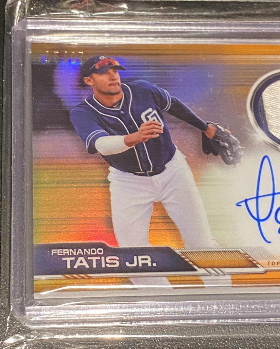 geoffheck's tweet photo. @SaratogaSlabs 2019 Bowman Chrome Orange auto relic /25… has small rectangular shaped dimple from factory (pic 2 above the “e” in Fernando), hard to see but there…. $300 https://t.co/gSIRpf4E1s