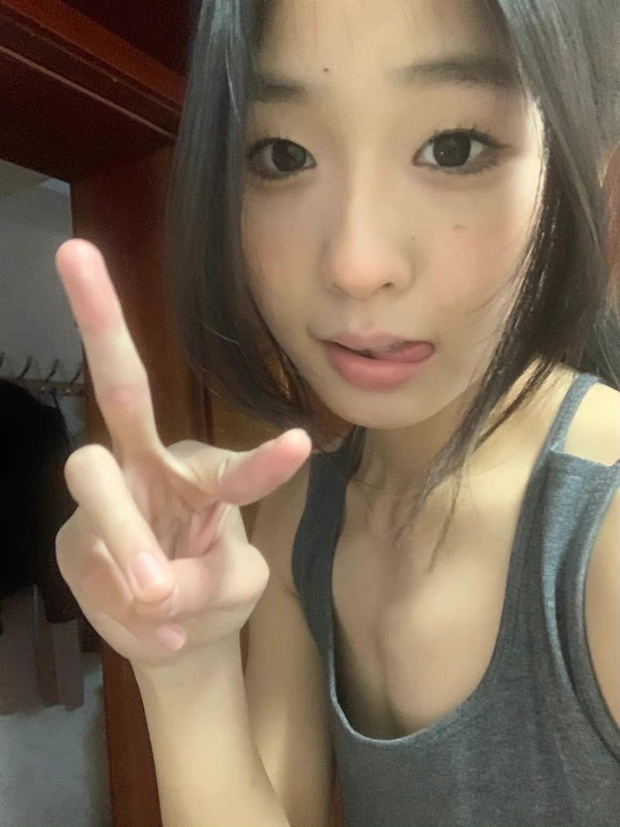 guy_philemon's tweet photo. 肇庆的哥哥呢
都去哪里了❤️
#肇庆 https://t.co/g9TVINoBV0