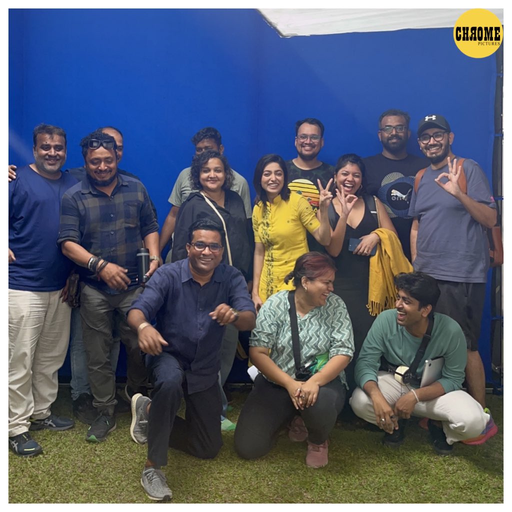 ChromePictures's tweet photo. Kolkata, you've been incredible! 🙌🏽 From the iconic Howrah Bridge to the delicious food, we've fallen in love with this city. Thank you, Kolkata! #ItsAWrap 
.
.
#CHROMEPICTURES #FilmingWrap #KolkataLove #BehindTheScenes #KolkataDiaries #TeamWork #FilmingLife https://t.co/QiSA7gh5wN