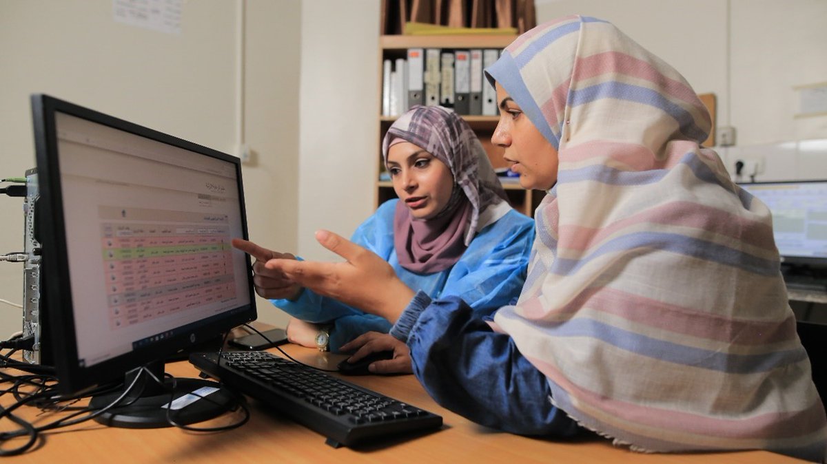 More than 100 health workers in #Palestine have been trained to use a new electronic health information system.

The programme reduces hassles for patients & staff & also enables faster, better-quality health care services.

#WHOImpact in Palestine:
📌 bit.ly/3jcGEu8