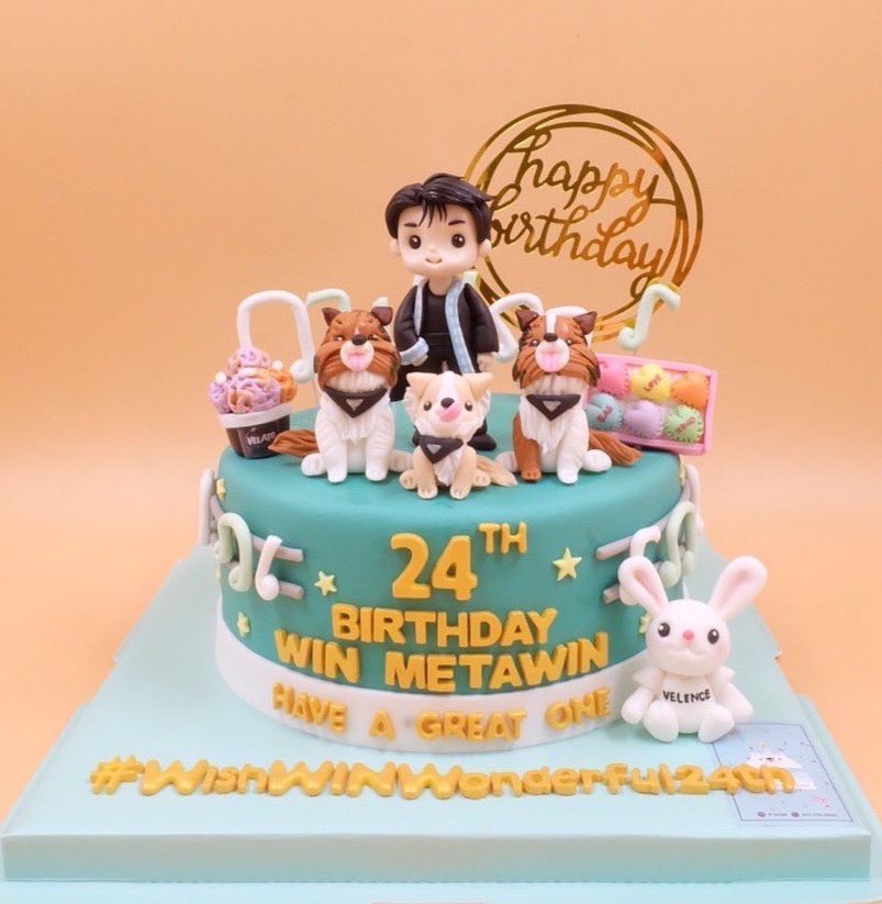 french_story_'s tweet photo. หน้าเหมือนเค้กเป๊ะ 🫶🏻

HAPPY BIRTHDAY WIN 
#WishWINWonderful24th
#winmetawin @winmetawin https://t.co/GtoeMxvJty