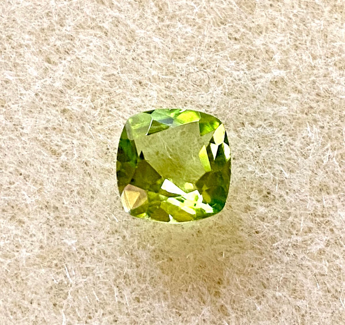 BySupply1's tweet photo. 1.46 Ct. Natural Pakistan Peridot Cushion Cut Lot of 1 by BySupply https://t.co/MDDfVWaulI #bysupply #Etsy #GemstoneForRing https://t.co/ZMni3U1puY