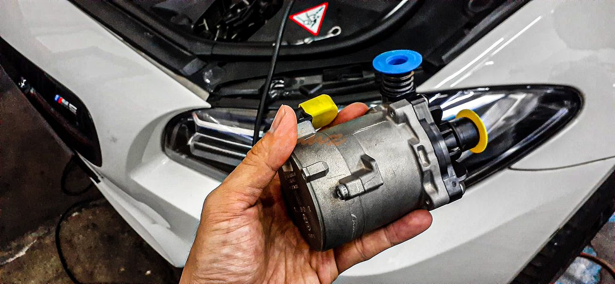 HanzAutoworks's tweet photo. BMW F10 M5
V8 auxiliary coolant pump replacement
Mr. Ryan
https://t.co/G3uD4Y07PF
https://t.co/36CkDWWfzu
#BMW #f10m5  #bmwf10  #bmwm5 https://t.co/XntC3sqHtJ