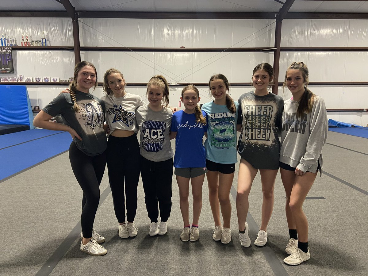 Needvilleace's tweet photo. It’s day 2 NCA week of Mystique, and today was dress like like your coach day! The girls are rocking practice while having fun🤍💙 #needvilleace #cheer #dresslikeyourcoach https://t.co/WHnKzIjHUt