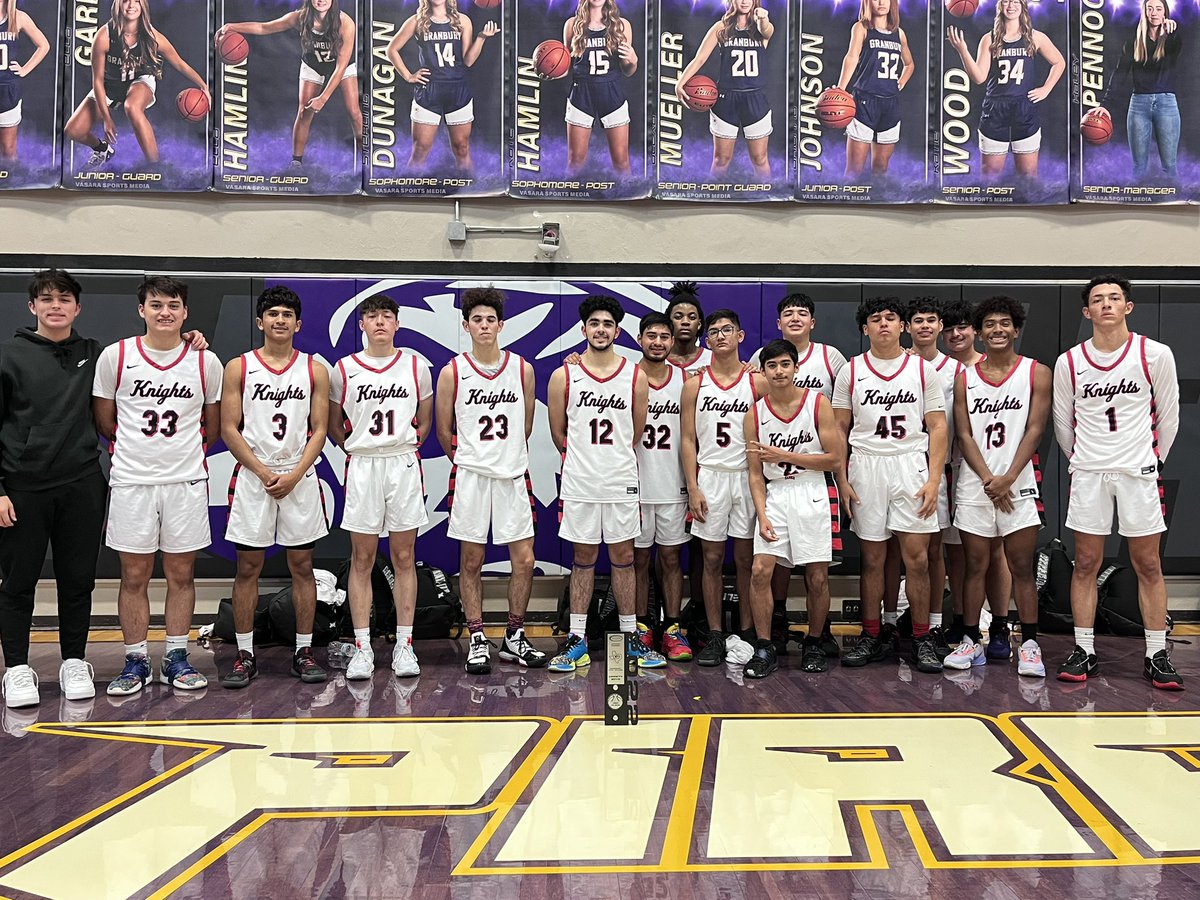 BoysBballHanks's tweet photo. Our Knights would like to say thank you to the community, faculty and staff, student body, to administration, and to our athletic programs for all your love and support throughout the year! We could’ve done it without you all! We love you, and there’s nothing you can do about it https://t.co/exq9nC5csd