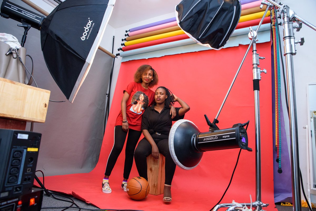 museruka_emma's tweet photo. As the shoot gets underway, you watch the magic unfold before you. It's a fascinating glimpse into a world we never pay much attention to. So, don't hesitate to book your shoot with us at @malaikaprints  4/4
#tuesday #tuesdayvibe #tuesdaymotivations https://t.co/cn3QVADfpP