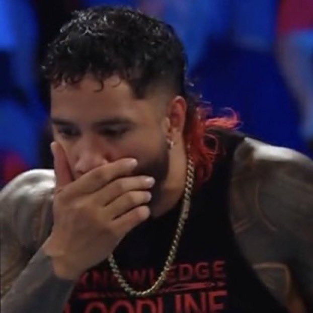 PublicEnemiesHQ's tweet photo. Kevin Owens basically told Sami Zayn “Go ask them hoes you be texting for help” #WWERAW https://t.co/6fBqSOmNzA
