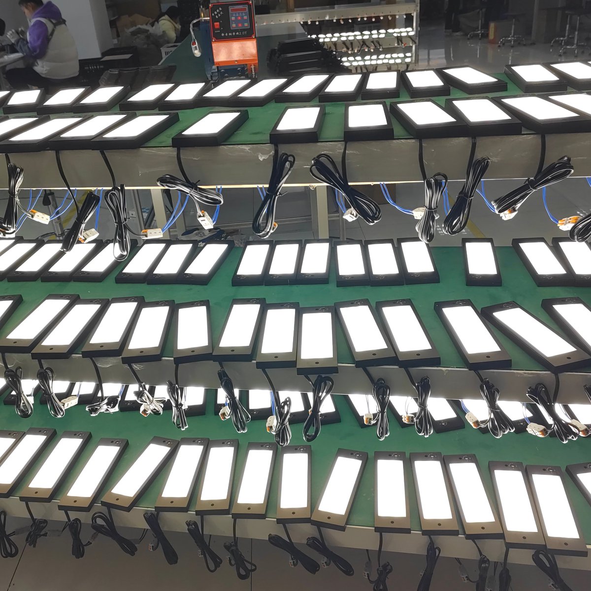 LynnLee0908's tweet image. Burn-in test💯
Each of our products goes through a series of rigorous tests before leaving the factory to ensure that you get a high-quality and durable product

#landscapelighting #landscapelightingdesign #residentiallighting #lighting #lightingdesign  #quality