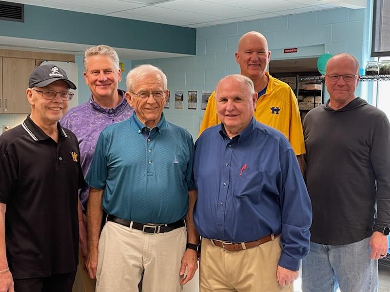 SalthawkBoyGolf's tweet photo. We took this picture today at Lunch for Mr. Brown. There is over 260 years of teaching experience in this picture, most of it in USD 308. Ballard (45), Pierce (41), Hilst (54), Brown(59), Roehm (30+), Armstrong (30+). Amazing friends and teachers! https://t.co/o3mIFGrxAI