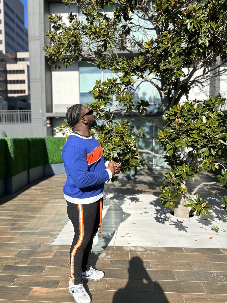 thatskuh's tweet photo. Stick with the Vision. 🔝💼 https://t.co/kuhZKpGxFs