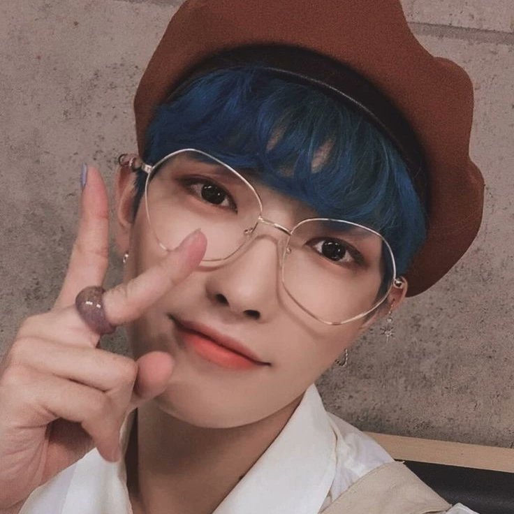 KatsukiSamy's tweet photo. Aun practicando 😪
.
.
.
.
.
#ATEEZ #HONGJOONG #fanart #ilustration #diseñografico #ATINY #kpop https://t.co/UQMmPwXnHq