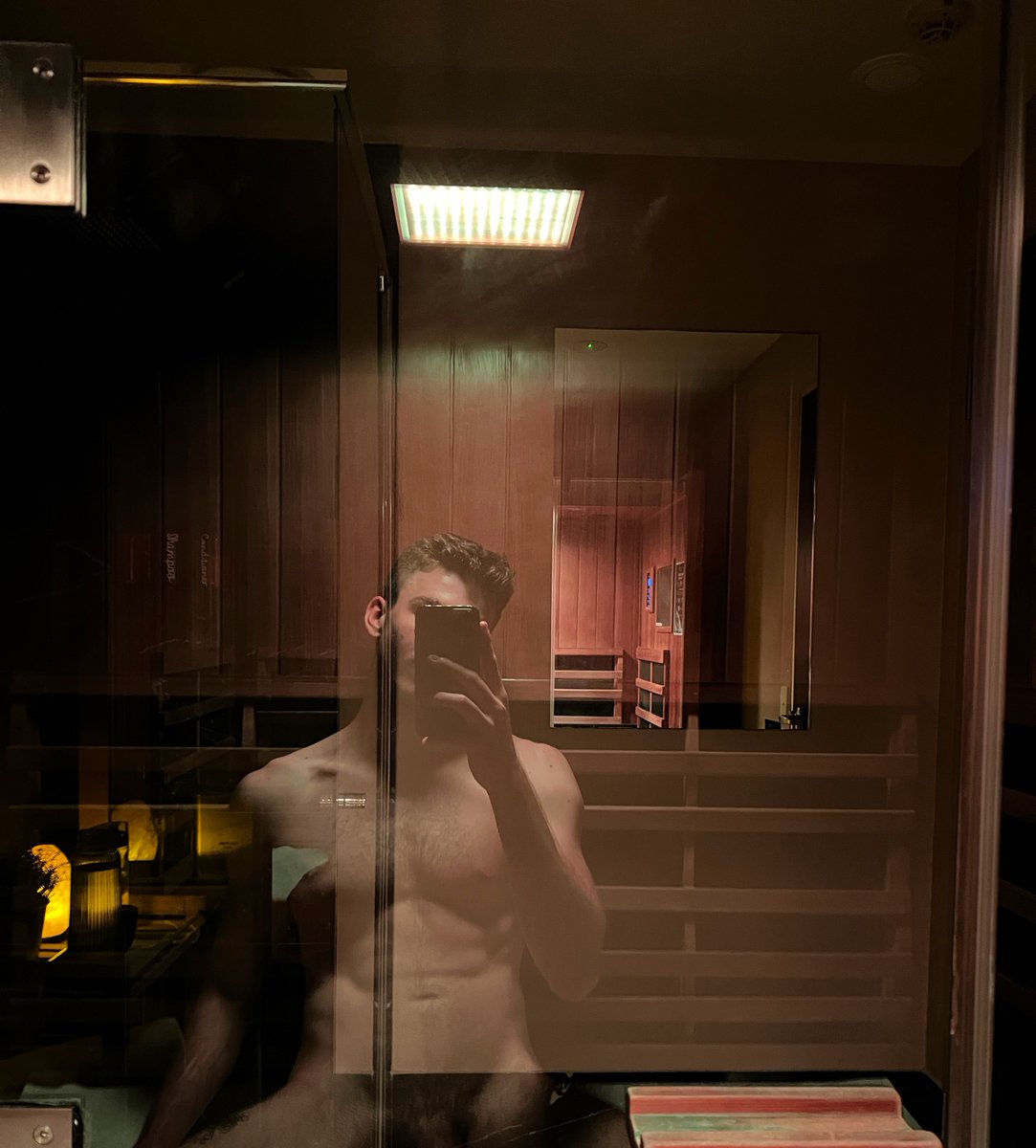 romeohomo's tweet photo. Toasty https://t.co/Lkt3POwXKm