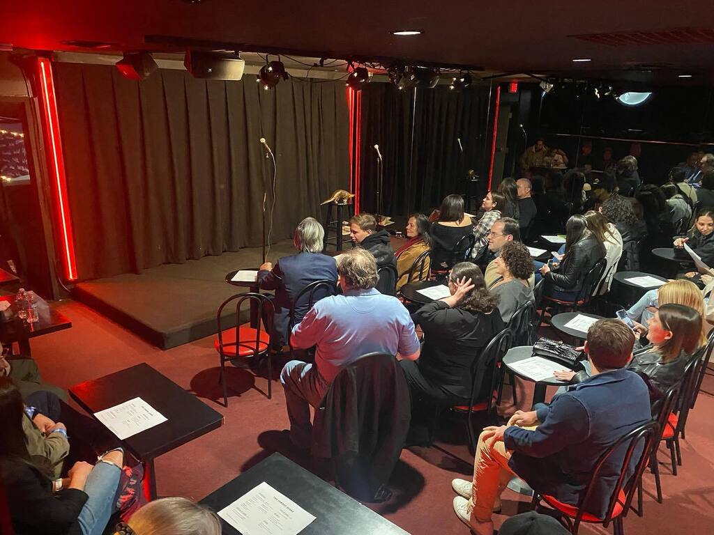 AlBahmani's tweet image. #aboutlastnight @thecomedystore #lategram Folks laughed &amp;amp; funds were raised thanks to @jacobcalle @guy_branum07 @matedgar @rachelwolfson @ninanguyens @amircomedy
@radubondar @actualneilhamburger @kristenlundberghehe 
@paigeweldon raised some funds for th… instagr.am/p/Co6AfI1JpvH/
