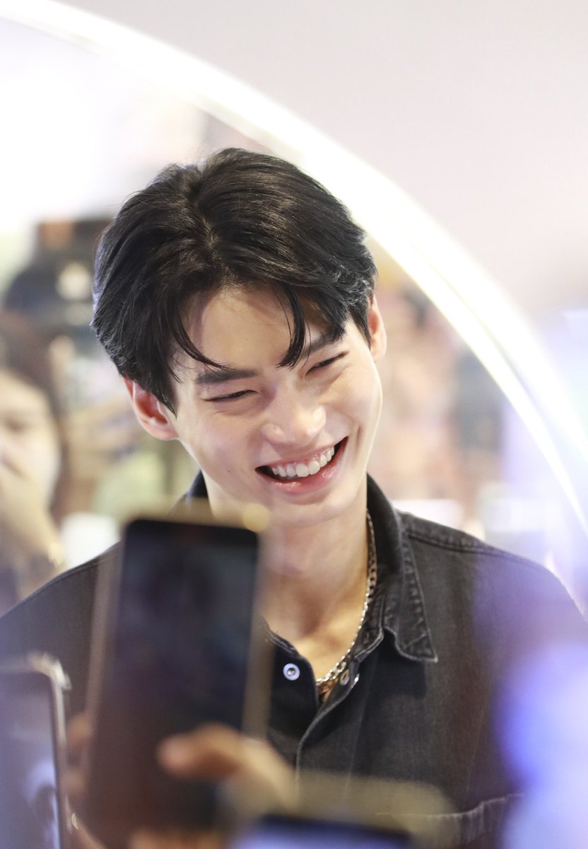 _authophile's tweet photo. Happy birthday p'win🐰🤍
I wish you more success in your career, and best wishes for you🤗🤍
#winmetawin
#WishWINWonderful24th https://t.co/KACq0VSgKd