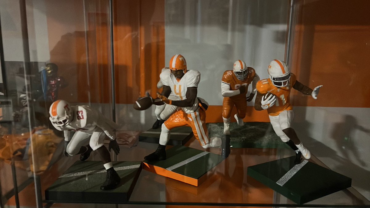 lead_or_getout's tweet photo. #volart #voltwitter https://t.co/iKQbwXp6UO
